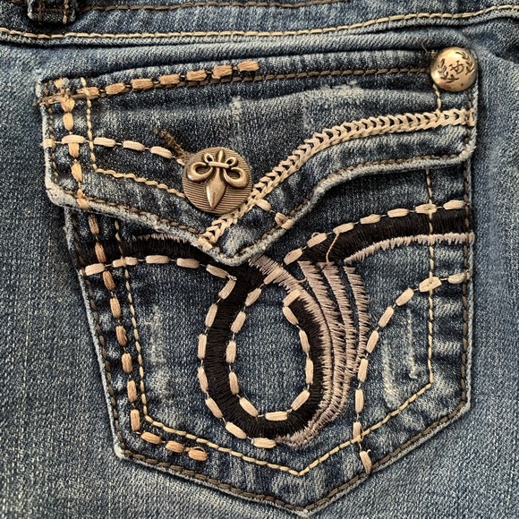 L.A. idol Boot Cut Jean - Picture 8 of 16